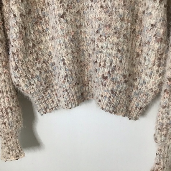 Hem & Thread Oatmeal Confetti Speckled Eyelash Sweater with Bishop Sleev… - Picture 8 of 14
